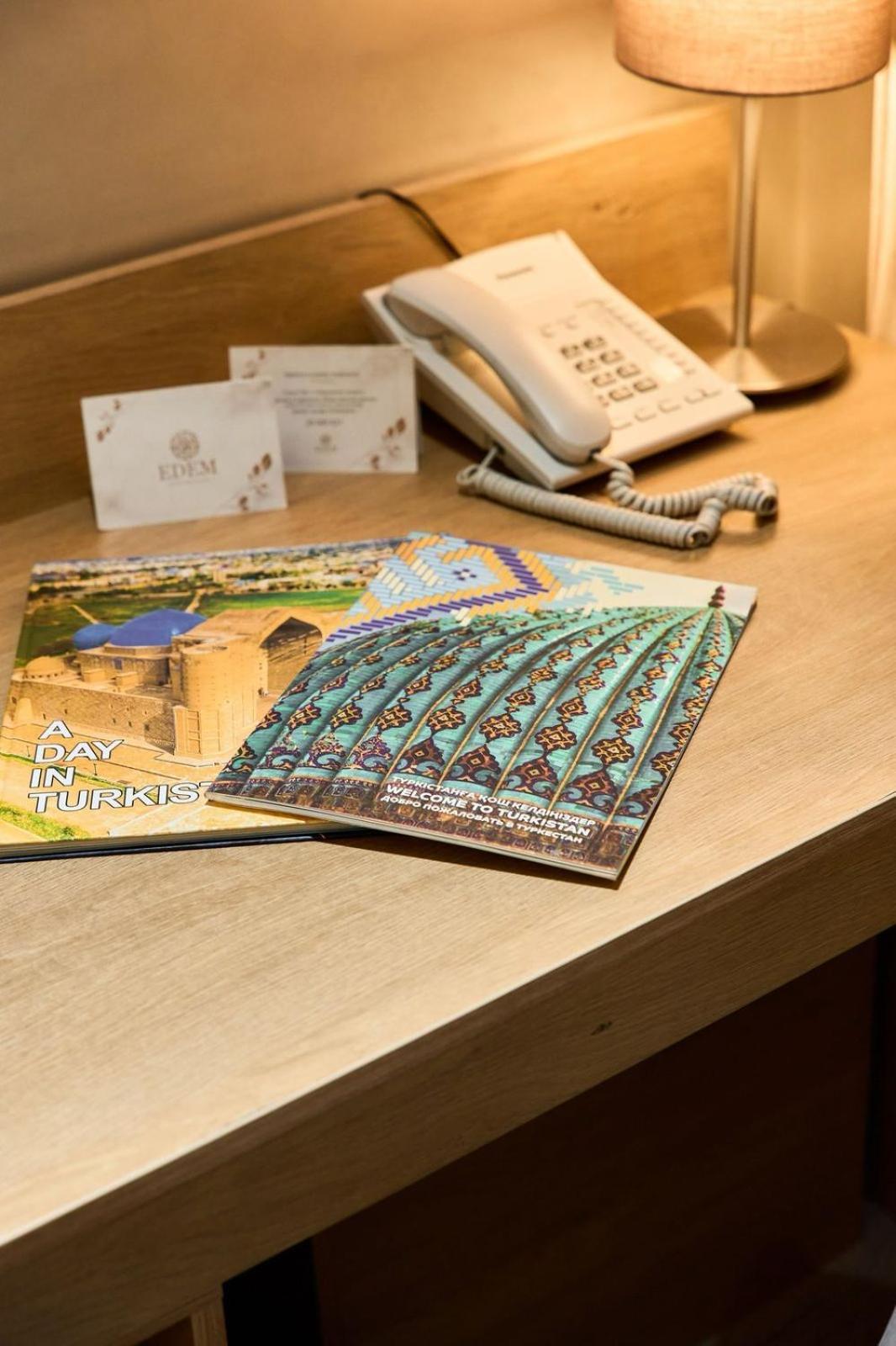Edem Hotel Turkistan Екстериор снимка